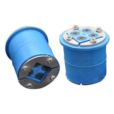 दीवार मॉड्यूल के माध्यम से केबल